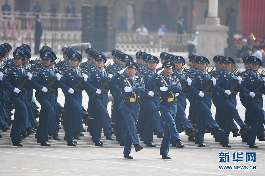 双语总结庆祝新中国成立70周年大阅兵亮点